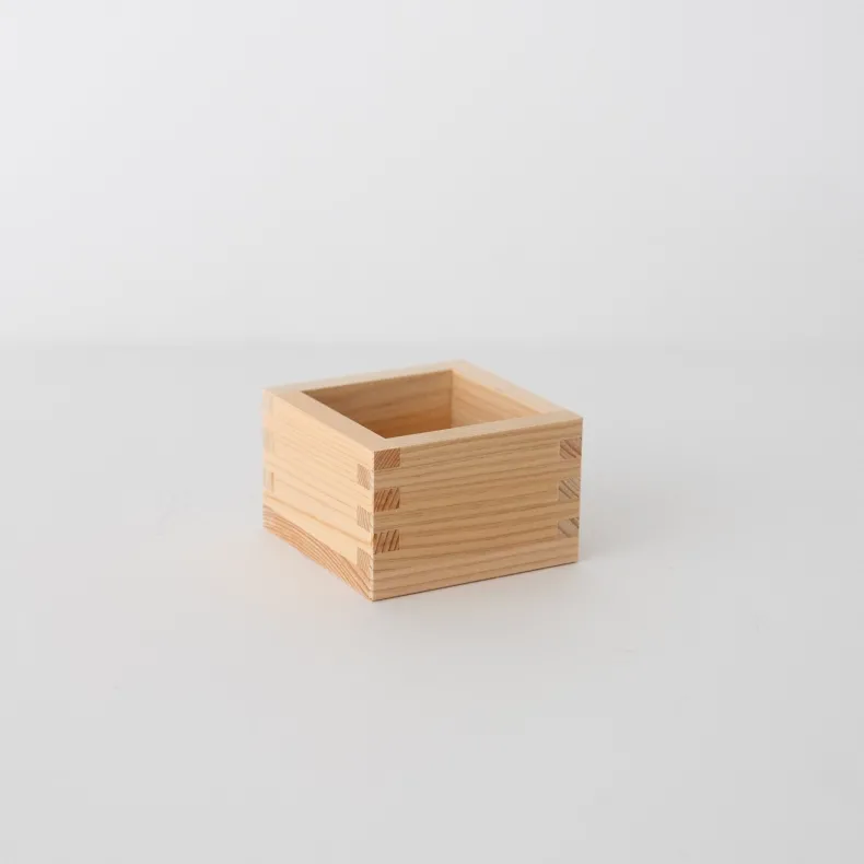 Hinoki Kimasu Sake Drinking Box