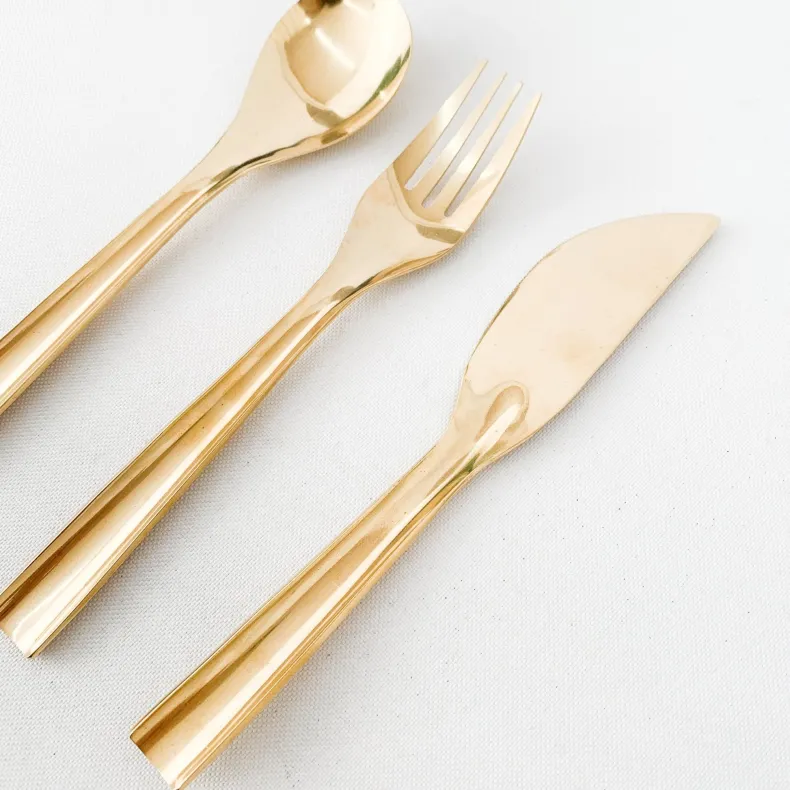 Lue Brass — Dinner Set