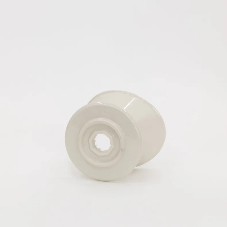 KINTO Porcelain OCT Brewer - 2 Cups