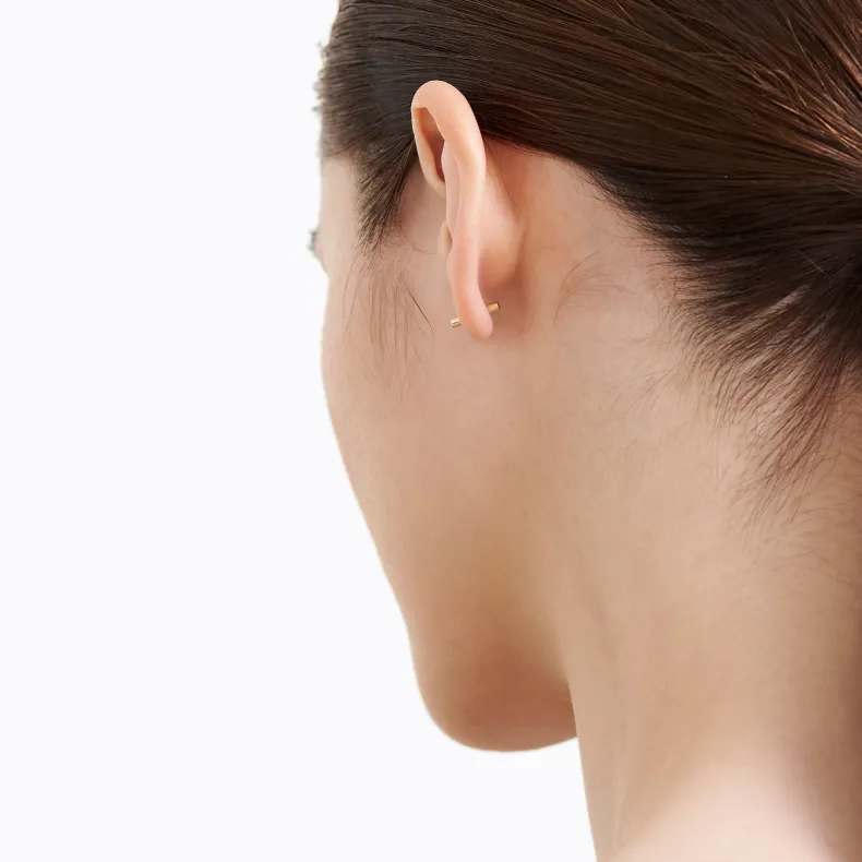 Shihara Twist Pin Earring 01