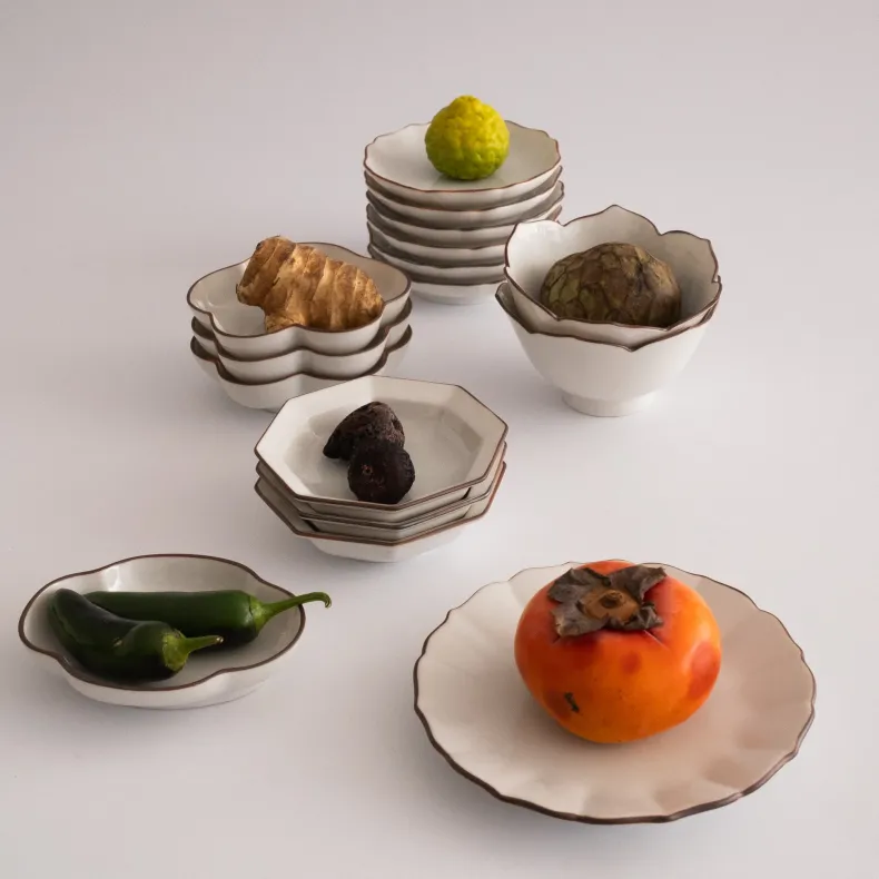 Novem Tsukidashi Plate