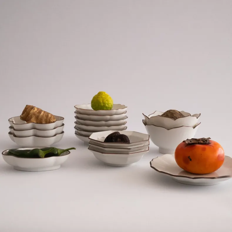 Novem Tsukidashi Plate