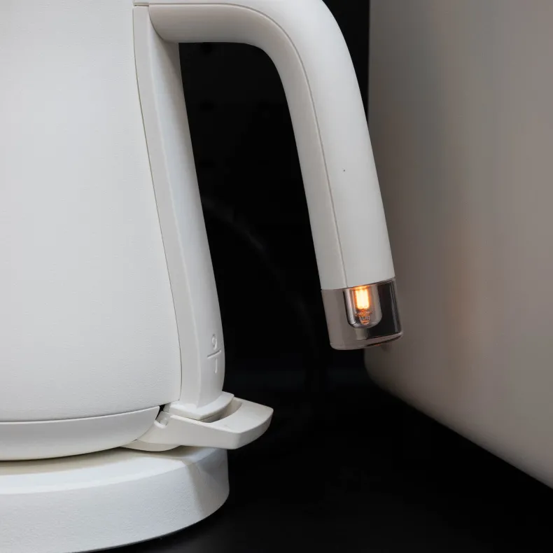 BALMUDA - The Kettle