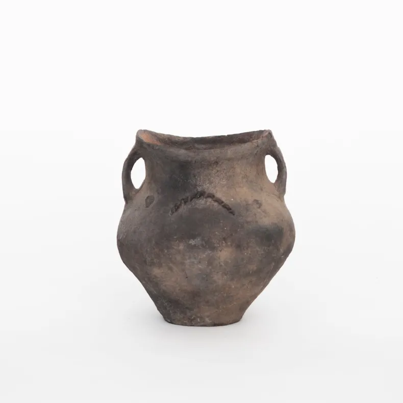 086 Unknown, Japan Ceramic Object