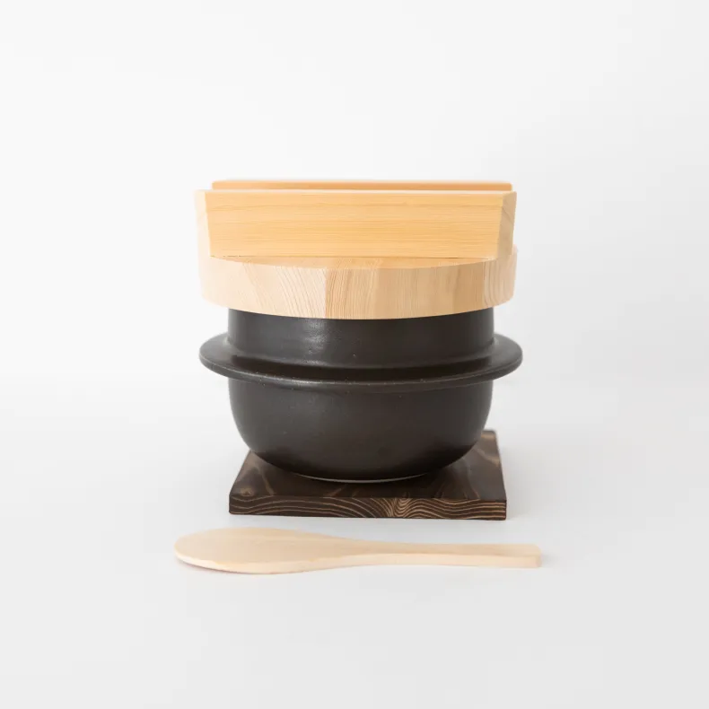 Suzuki Co. Traditional Rice Cooker [TS865]