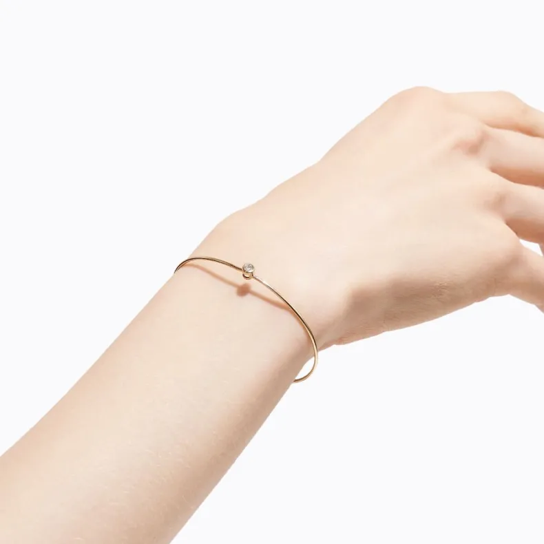 Shihara One-Stone Hoop Bracelet