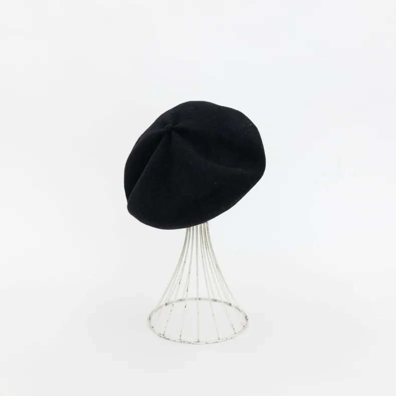 Mature Ha Beret