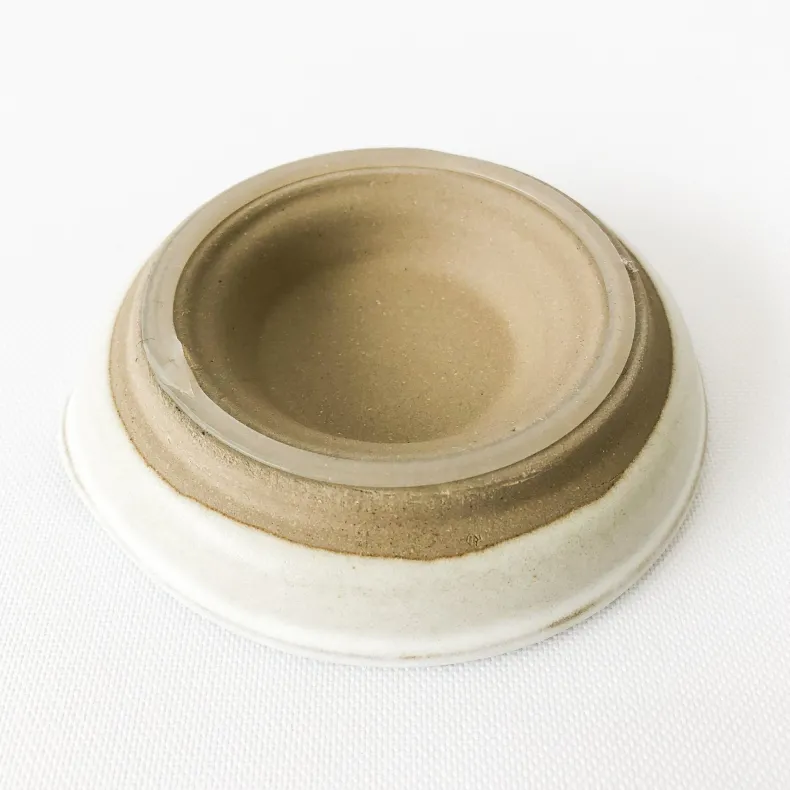 Motoshige Graters - White