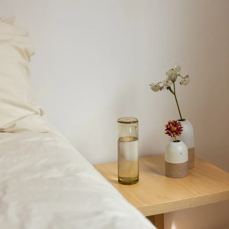 Tomoro Terra Bud Vase (Small)